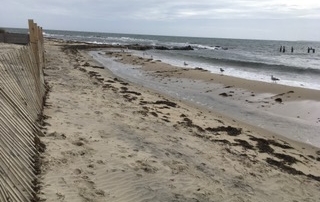 Terry Saunders Surf Drive Beach Erosion 11-05-17 Behind Bathhouse IMG_0719